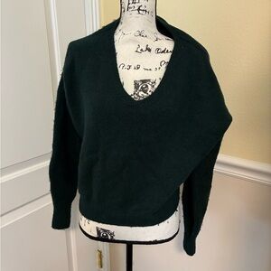 Madewell Women's Deep Green V-Neck Sweater